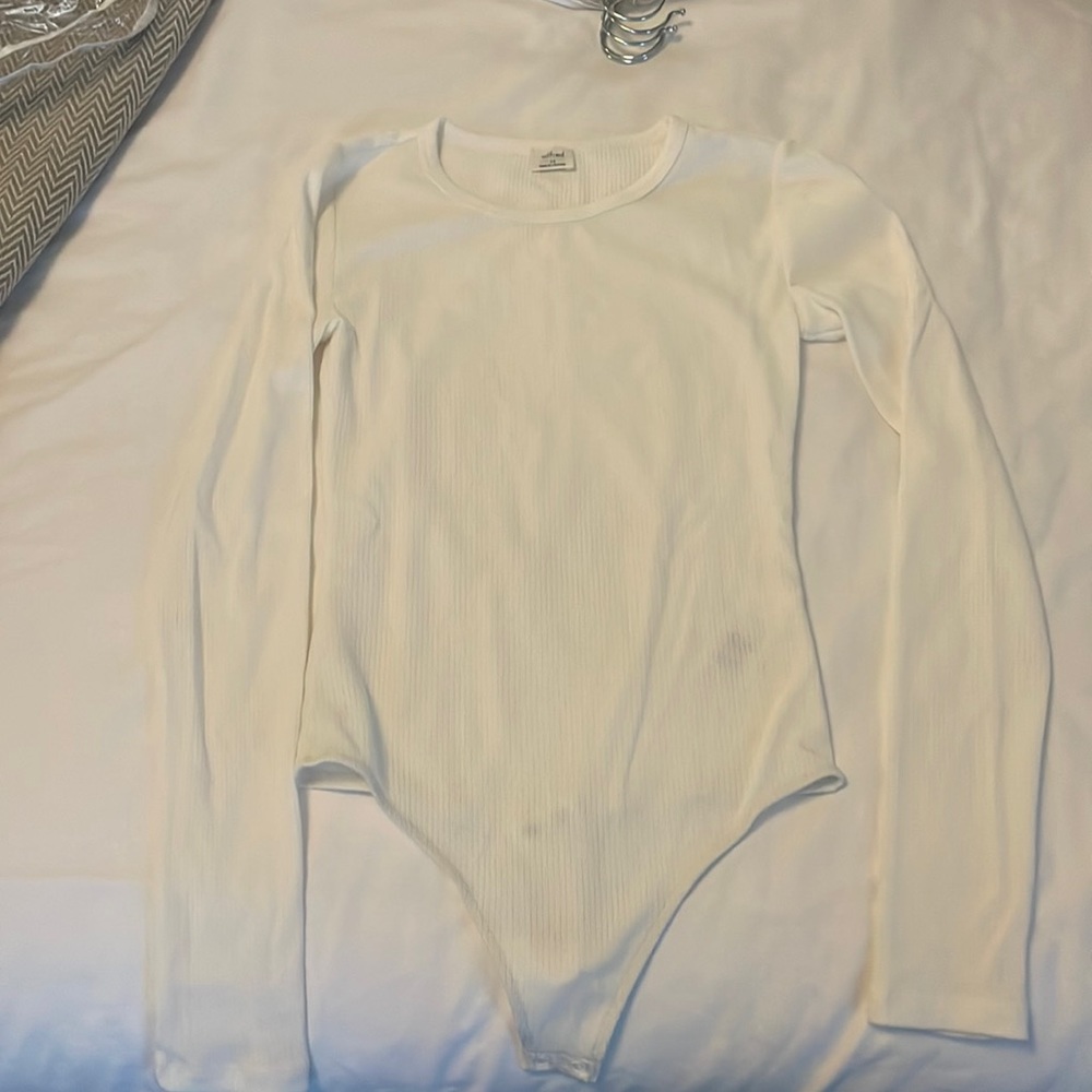 Wilfred white bodysuit